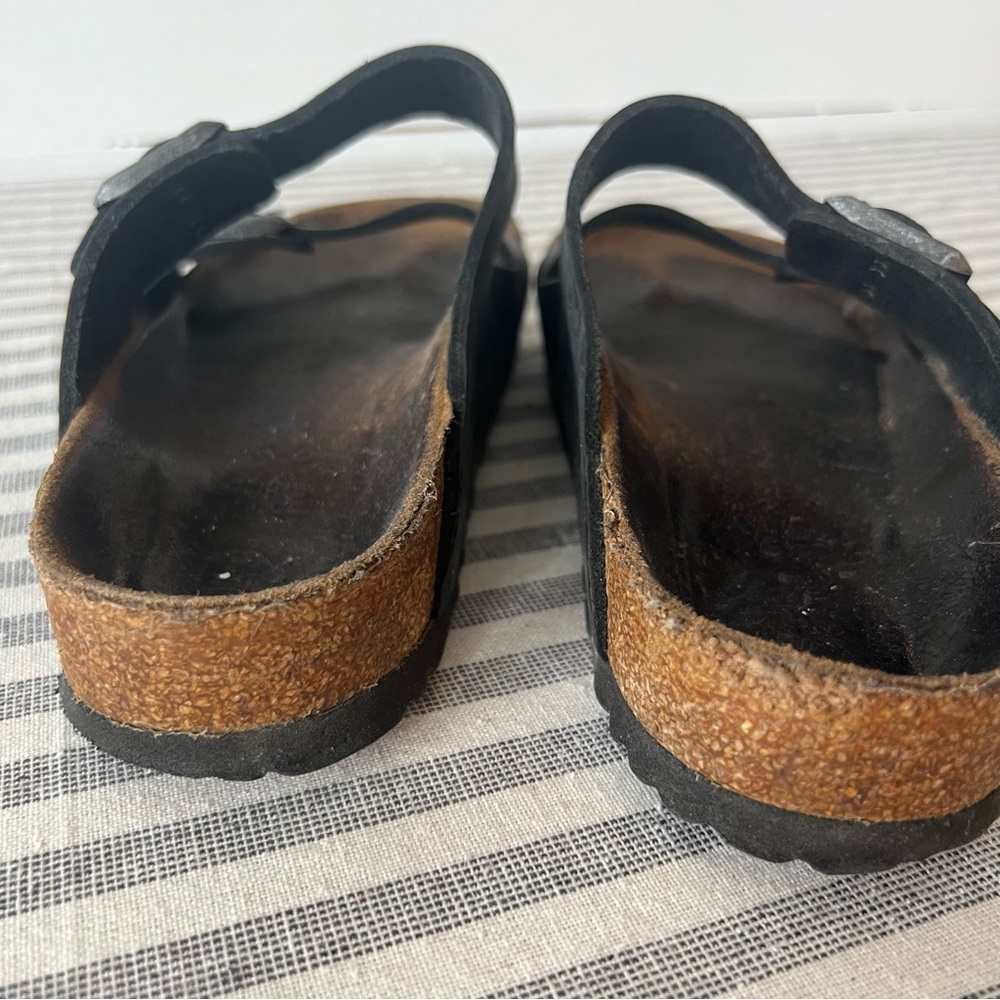 black Birkenstock Arizona sandals - Picture 6 of 16